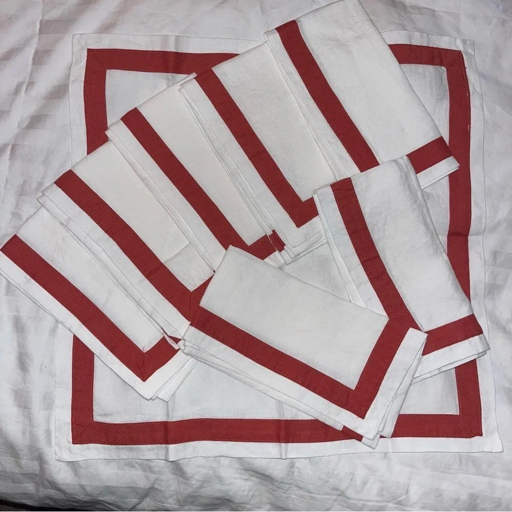 Pottery Barn 100% Linen; Belgium Set of 8 Cloth Napkins
